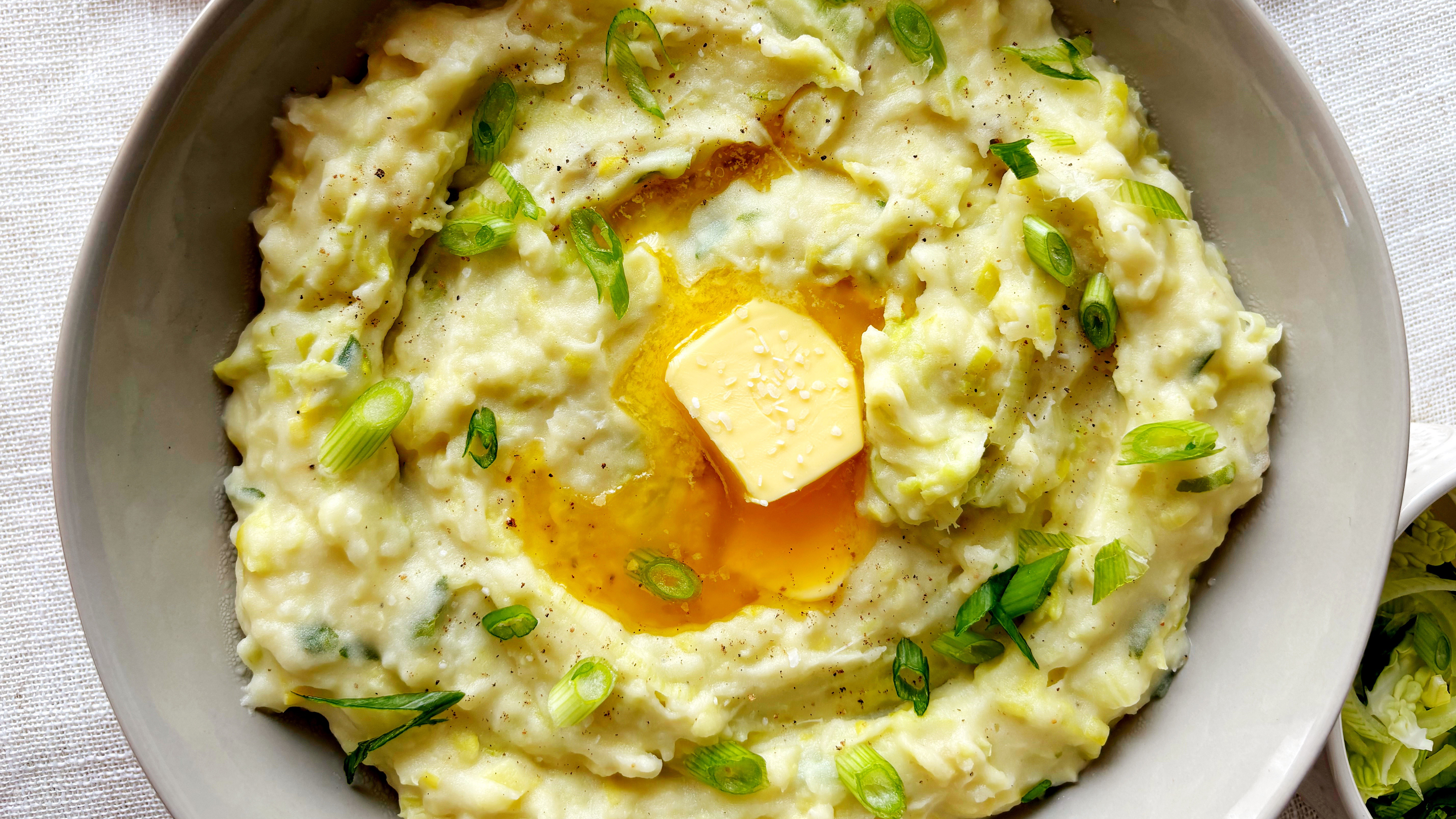 colcannon potatoes with irish cheddar