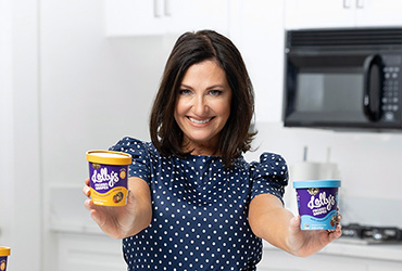 Lolly Parker and Sumi Nishi of Lolly’s Frozen Grapes